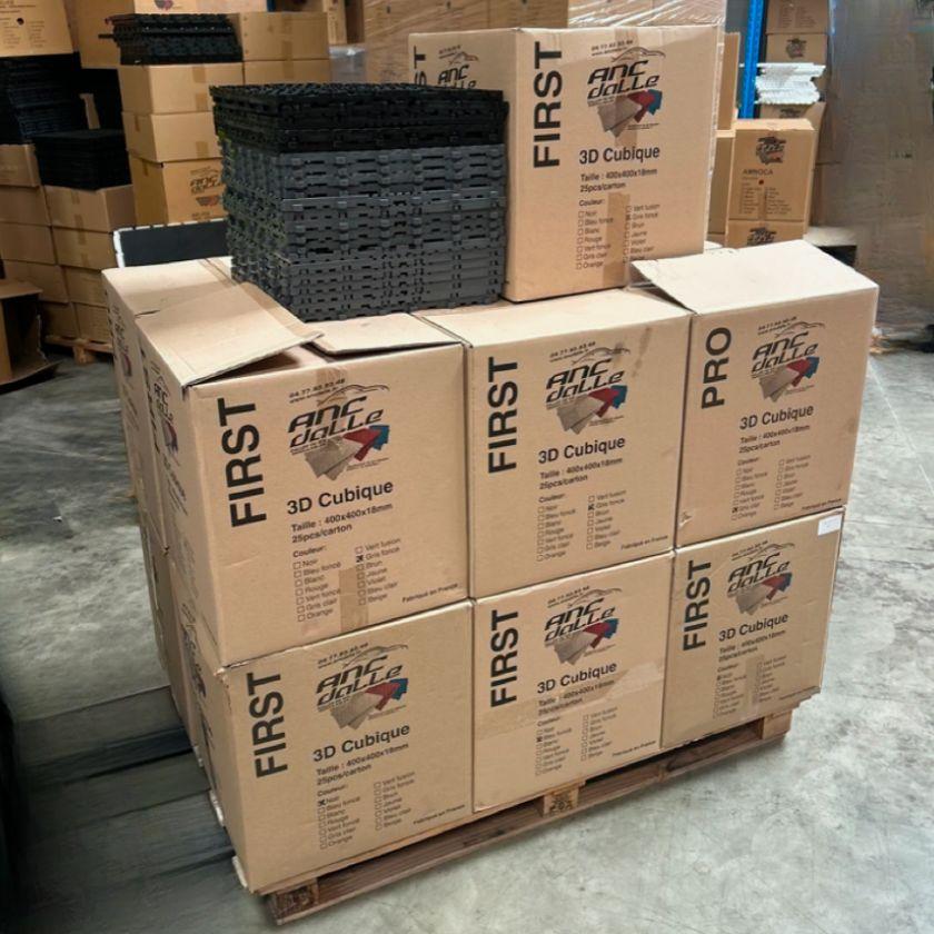Lot déstockage de 340 dalles FIRST 3D Cubique
