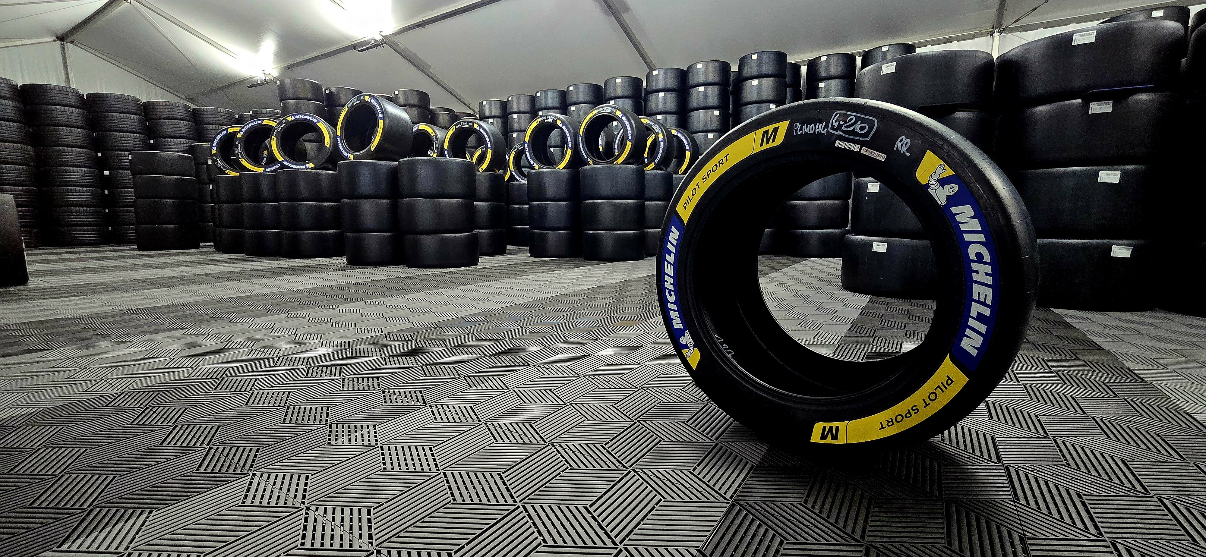 Michelin & ANC Dalle : Comment nous avons transformé leur stand aux 24 Heures du Mans 2025